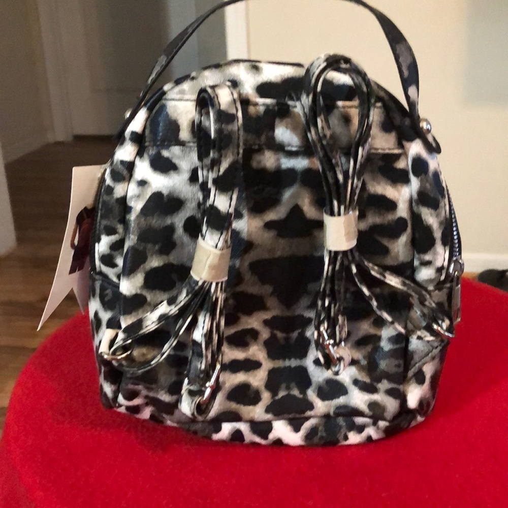 Mini Printed Backpack - Picture 2 of 2